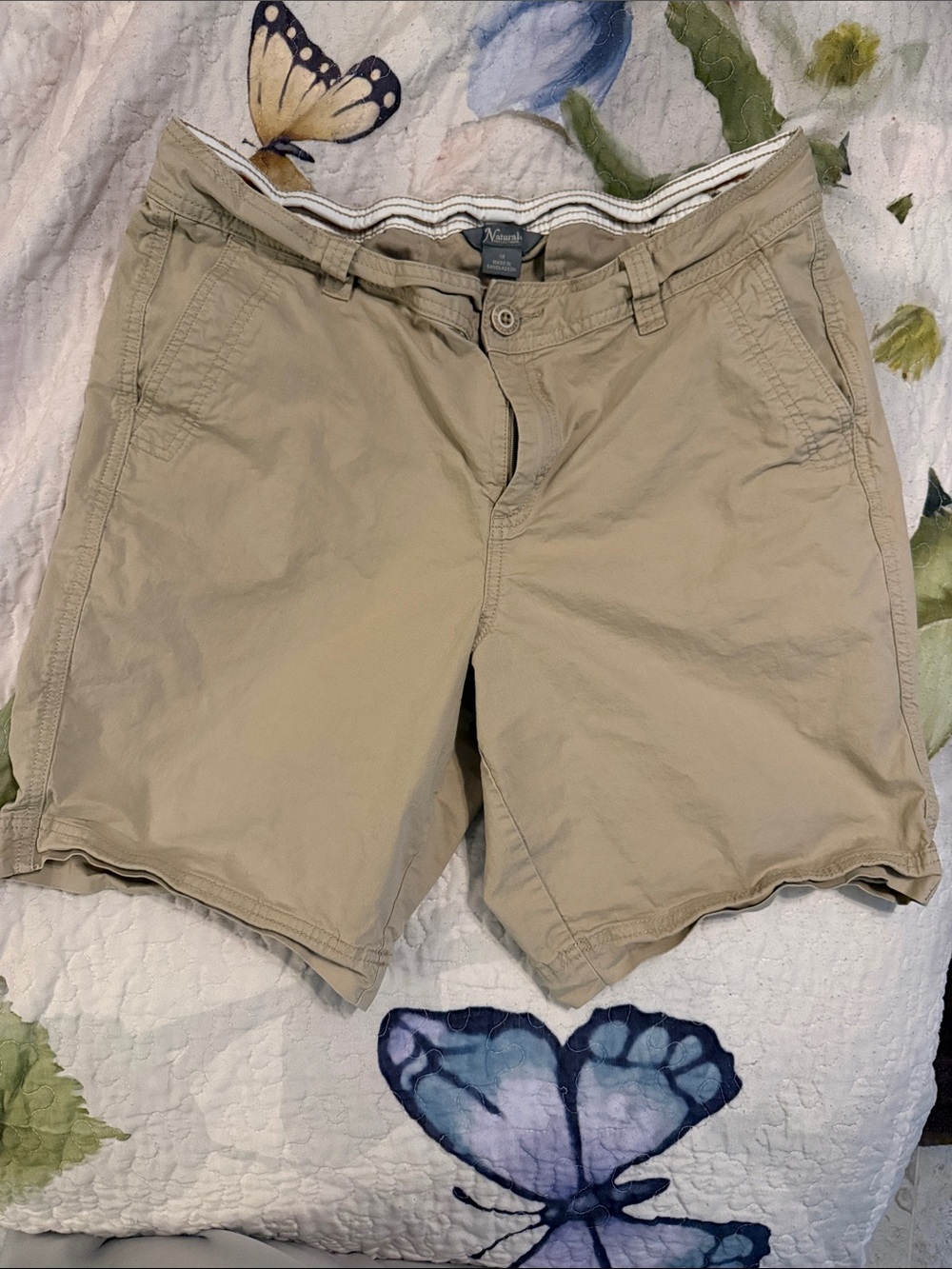 Classic Women's Khaki Cotton Shorts from Bass Pro